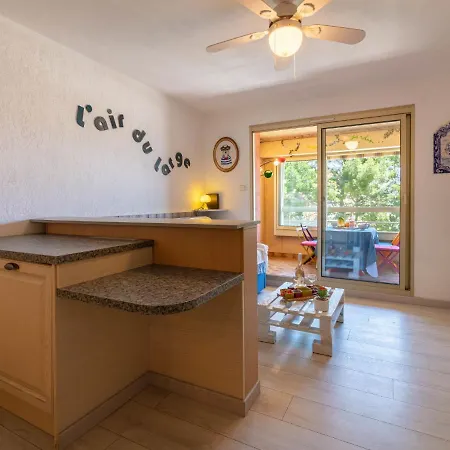 Appartamento Les Regates-3 By Interhome