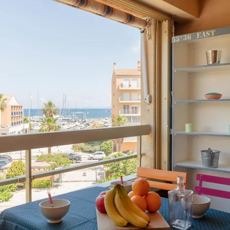 Les Regates-3 By Interhome Appartement