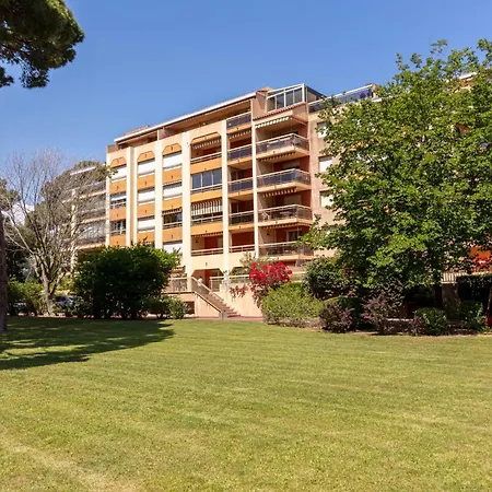Appartamento Les Regates-3 By Interhome *