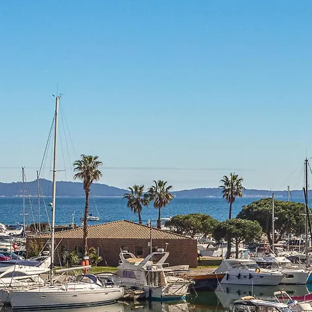 Les Regates-3 By Interhome Апартаменти Єр